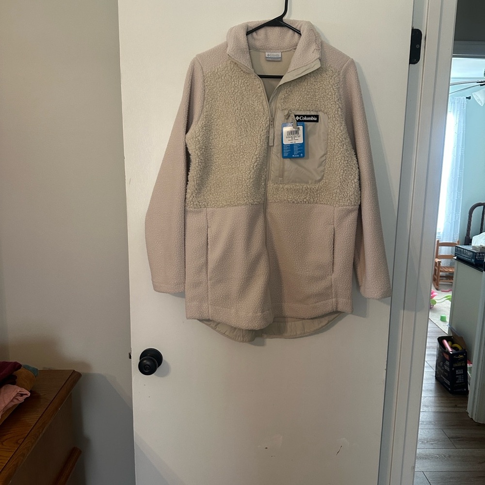 Columbia Tan Fleece